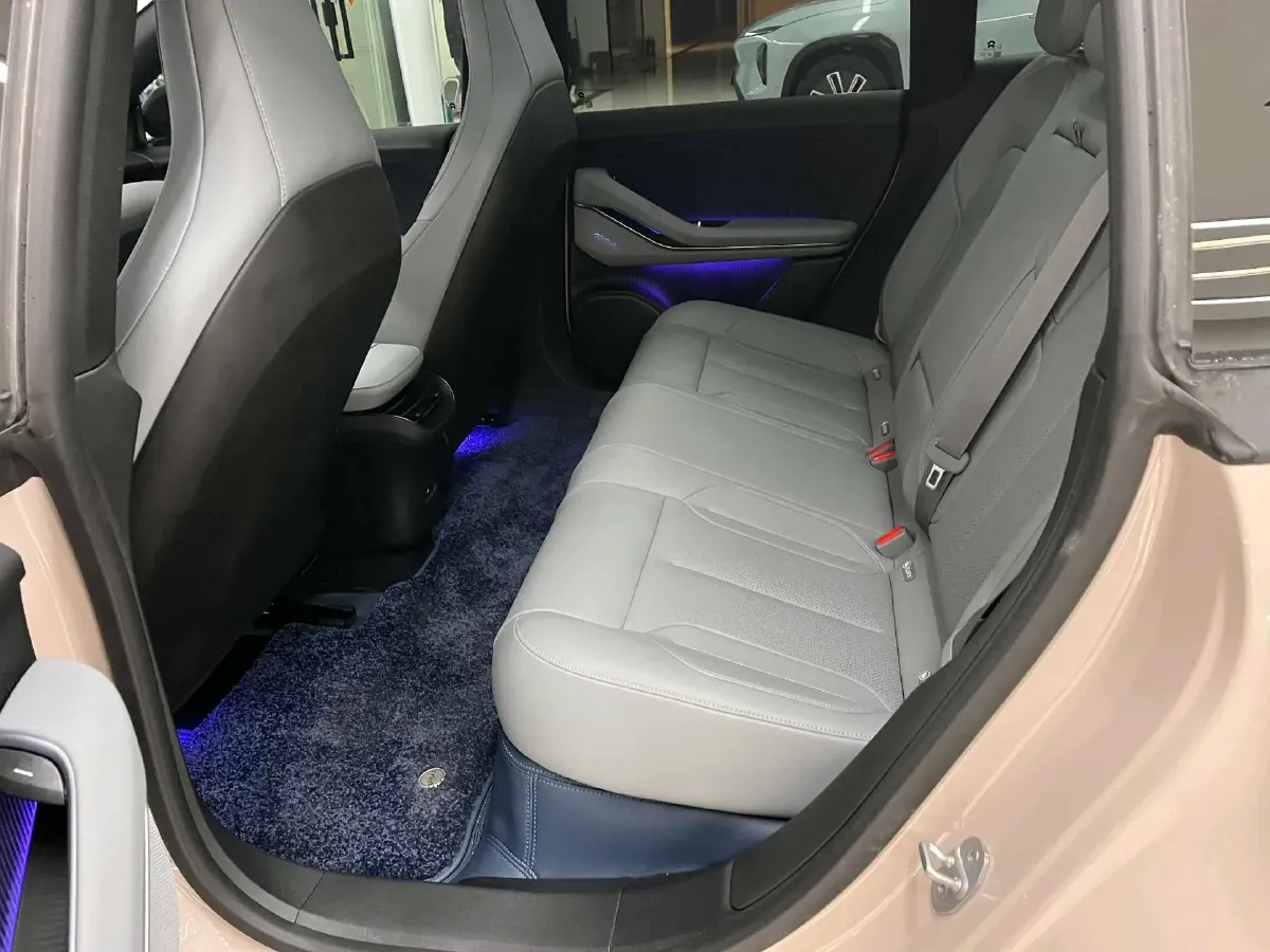 2023 NIO ET5T BEV 100KWH,autocango,china used car exporter,china ev exporter,chinese used car exporter,chinese used ev exporter