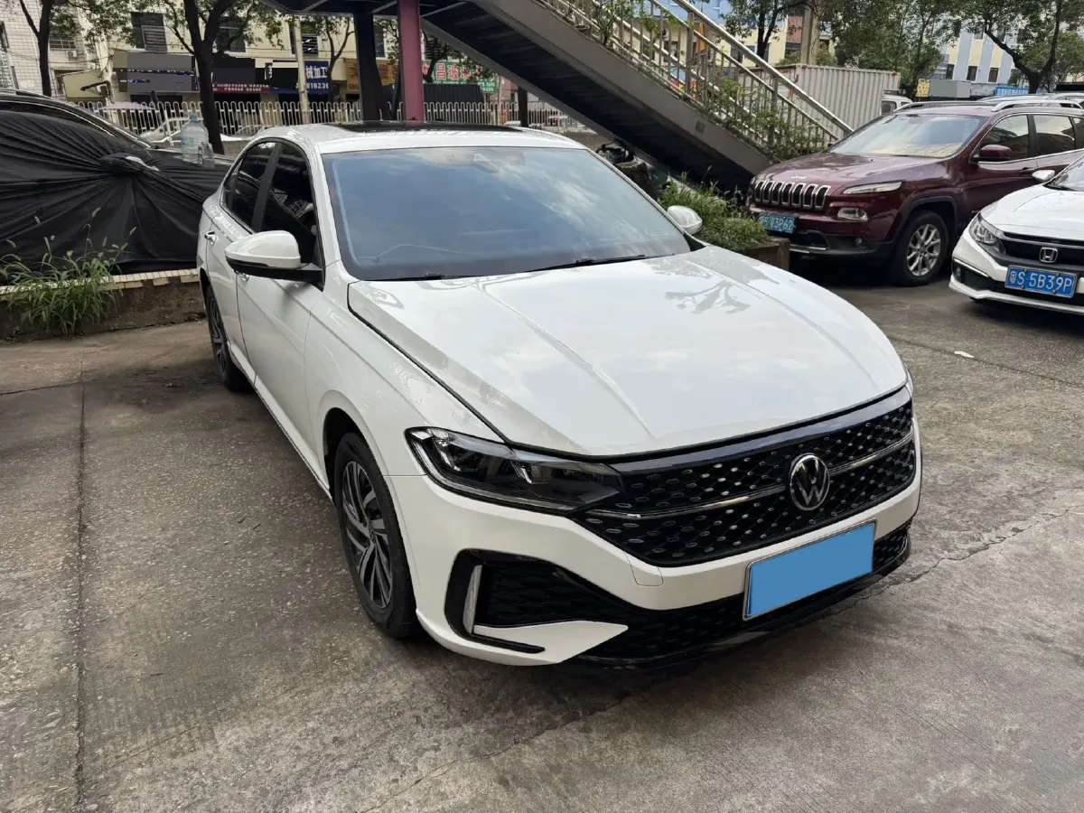 2024 Volkswagen Lavida 1.5L 110HP L4 6AT,autocango,china used car exporter,china ev exporter,chinese used car exporter,chinese used ev exporter