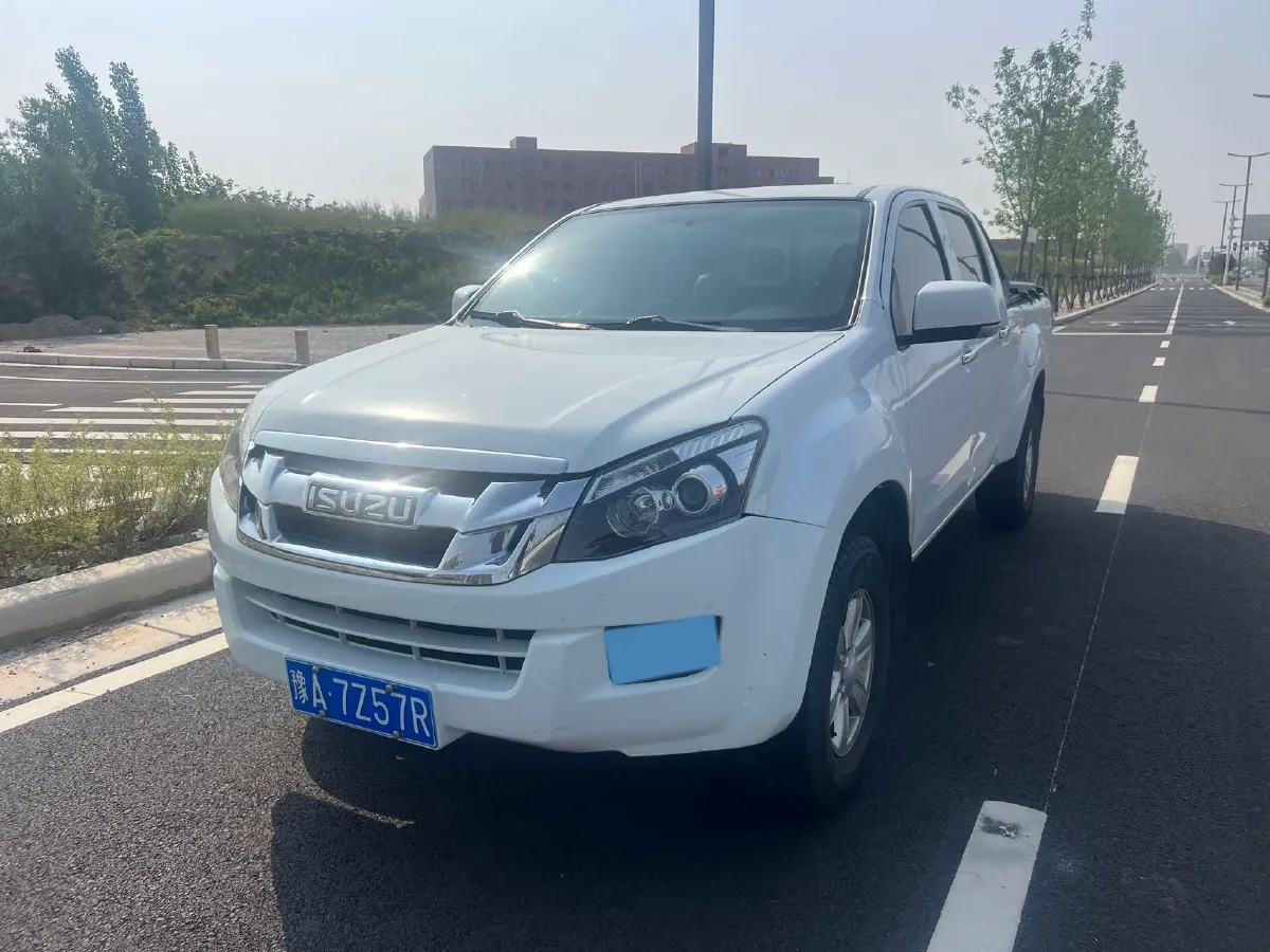 2020 Isuzu LingTuo 2.5T 150HP L4 6AT,autocango,china used car exporter,china ev exporter,chinese used car exporter,chinese used ev exporter
