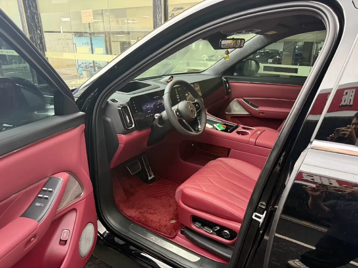 2025 AITO AITO M8 BEV,autocango,china used car exporter,china ev exporter,chinese used car exporter,chinese used ev exporter