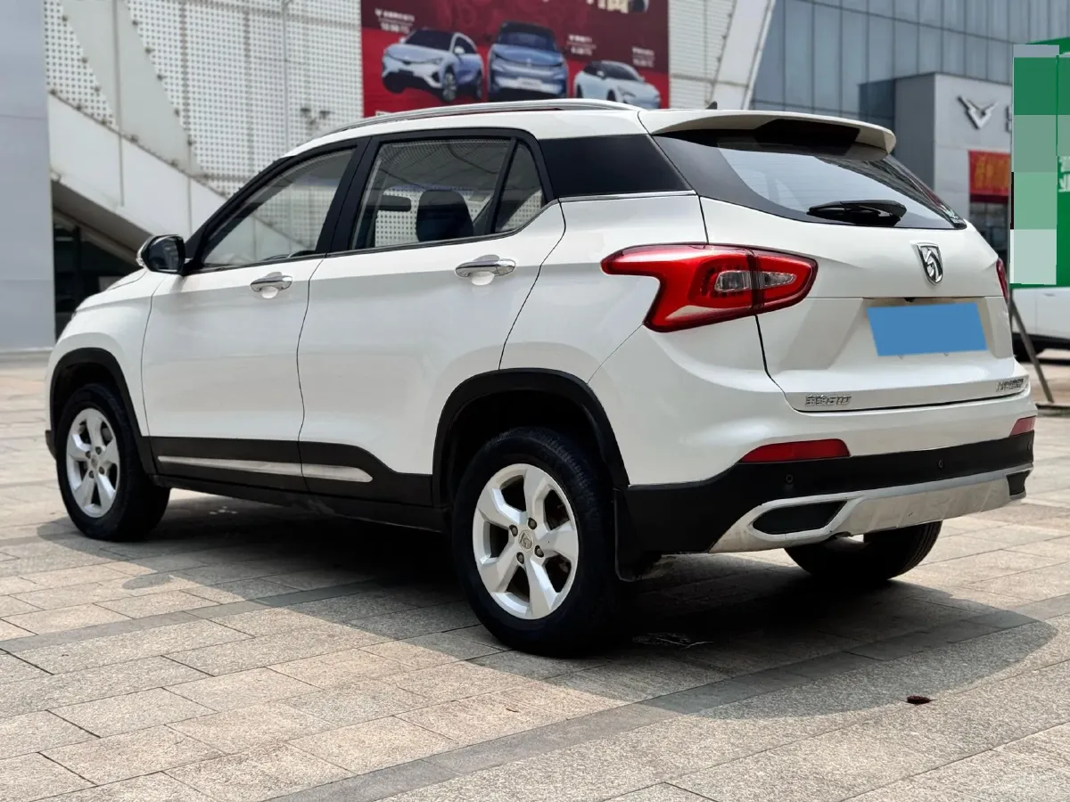 2017 BaoJun 510 1.5L 112HP L4 6MT,autocango,china used car exporter,china ev exporter,chinese used car exporter,chinese used ev exporter