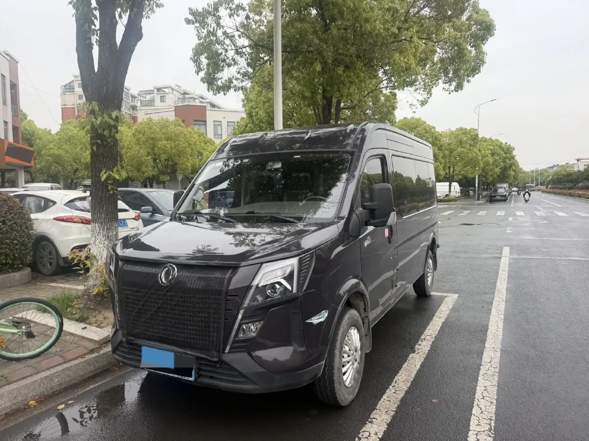 2023 DongFeng DFAC YuFeng 2.0T 136HP L4 7DCT,autocango,china used car exporter,china ev exporter,chinese used car exporter,chinese used ev exporter