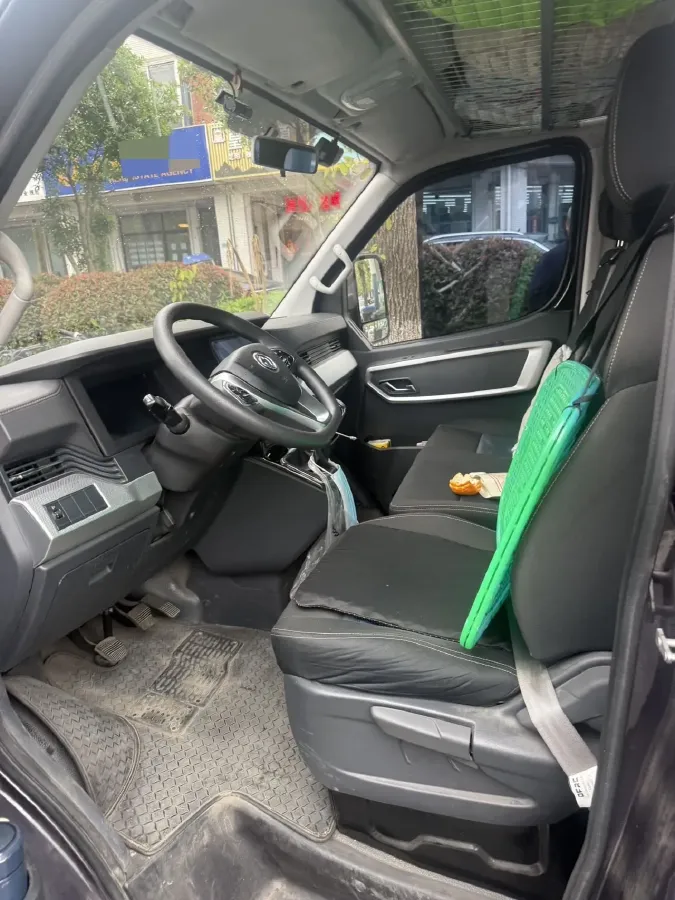 2023 DongFeng DFAC YuFeng 2.0T 136HP L4 7DCT,autocango,china used car exporter,china ev exporter,chinese used car exporter,chinese used ev exporter