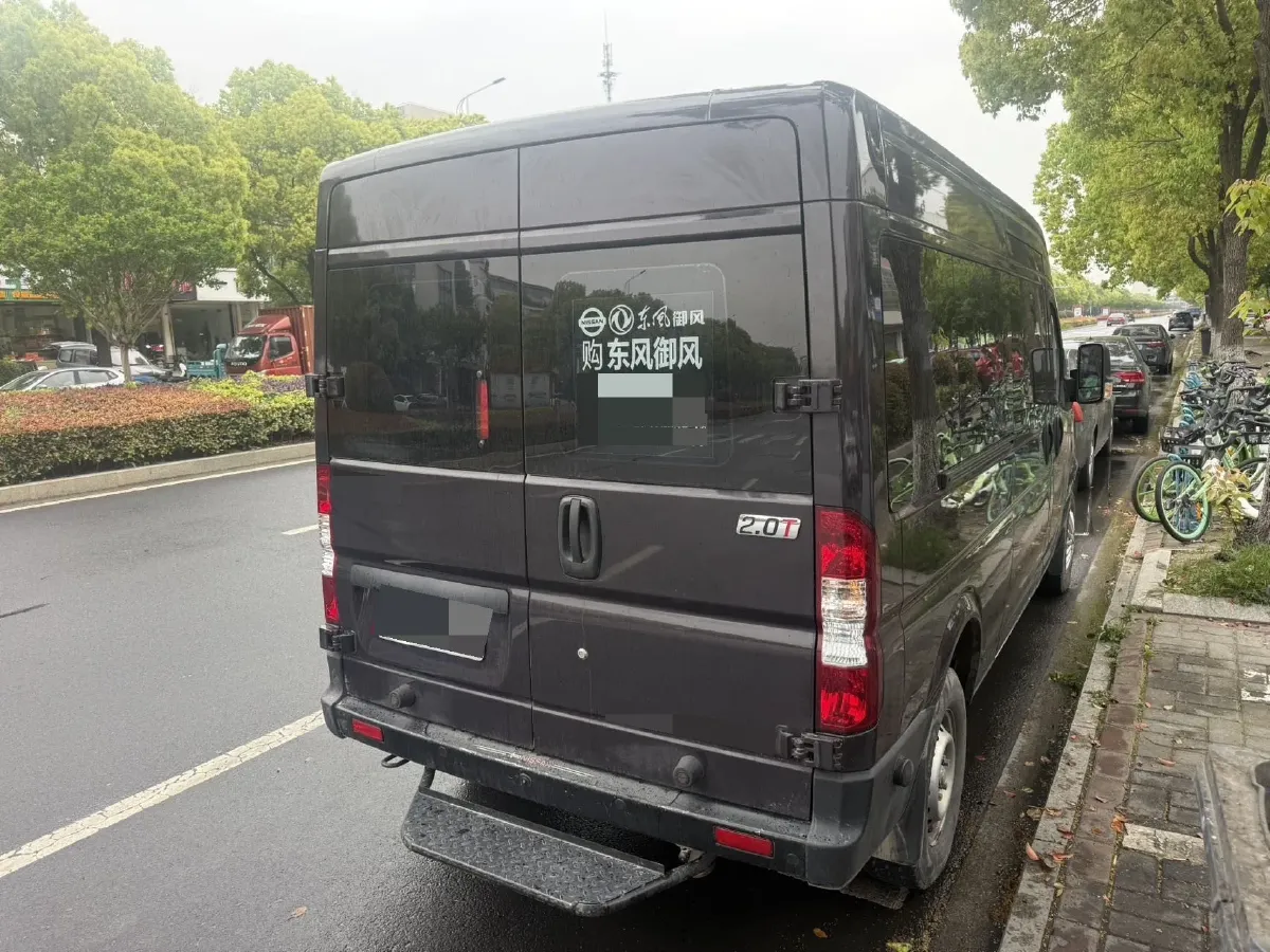 2023 DongFeng DFAC YuFeng 2.0T 136HP L4 7DCT,autocango,china used car exporter,china ev exporter,chinese used car exporter,chinese used ev exporter