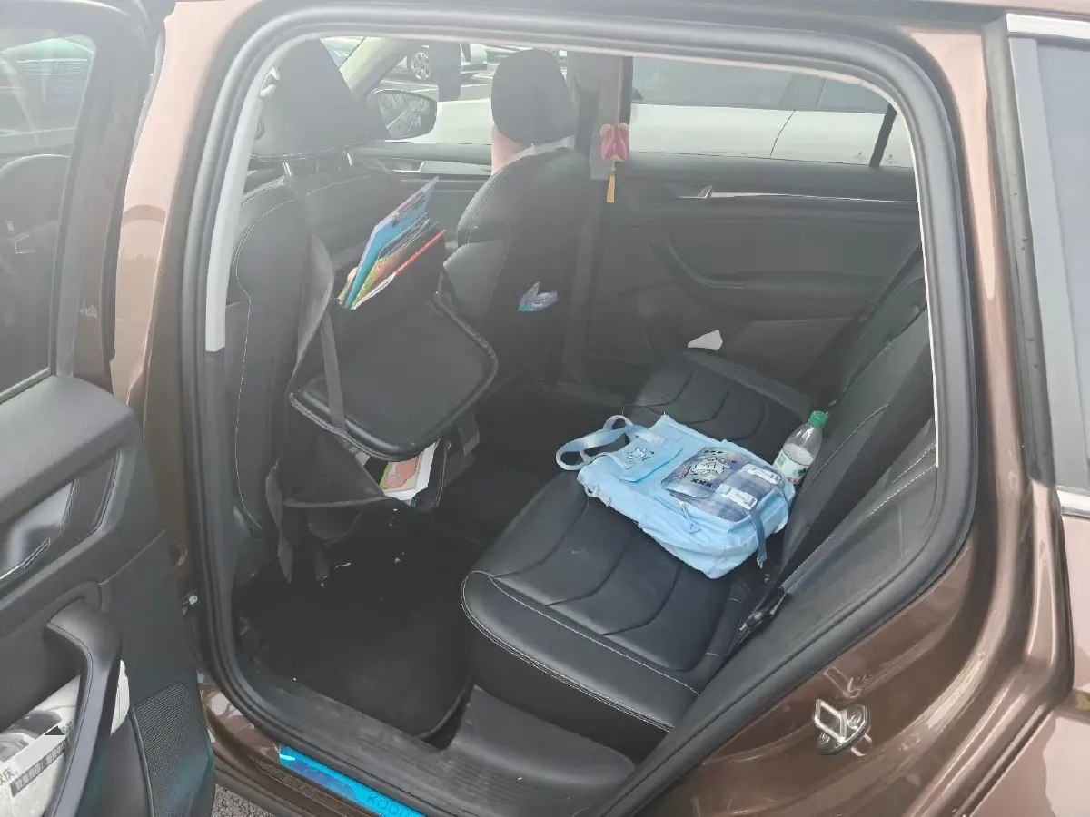 2019 Chevrolet Equinox 2.0T 260HP L4 9AT,autocango,china used car exporter,china ev exporter,chinese used car exporter,chinese used ev exporter