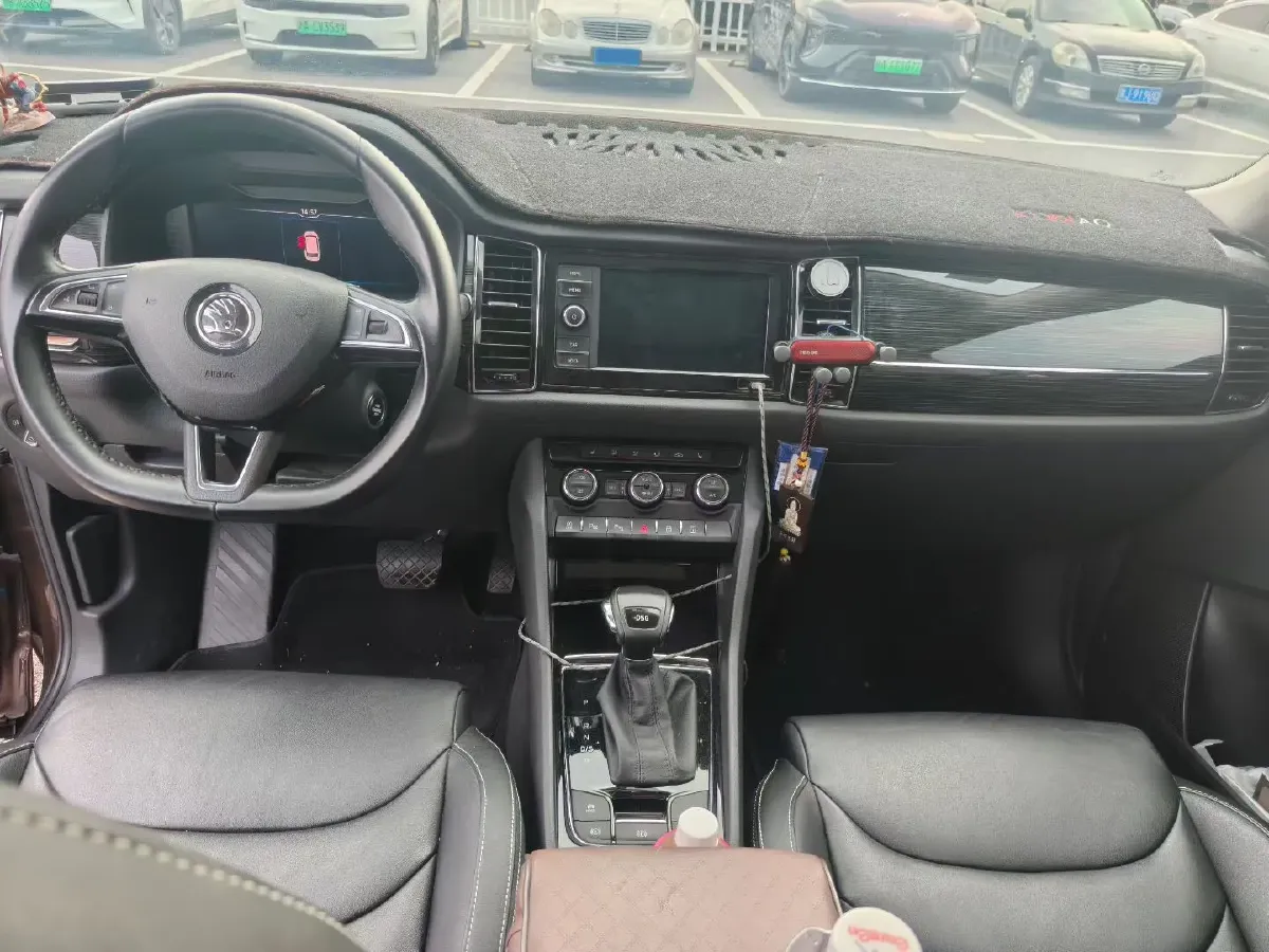 2019 Chevrolet Equinox 2.0T 260HP L4 9AT,autocango,china used car exporter,china ev exporter,chinese used car exporter,chinese used ev exporter