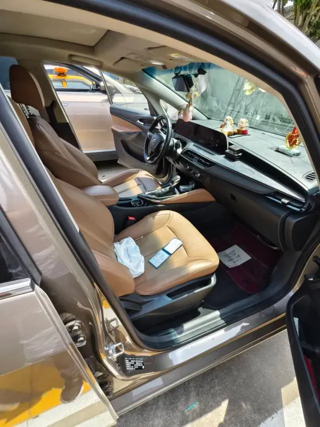 2021 Buick GL6 1.3T 163HP L3 6AT,autocango,china used car exporter,china ev exporter,chinese used car exporter,chinese used ev exporter