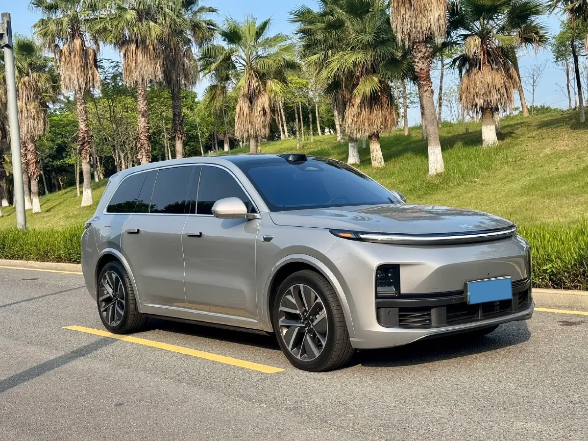 2024 Li L9 Range Extended 154HP REEV 52.3KWH,autocango,china used car exporter,china ev exporter,chinese used car exporter,chinese used ev exporter