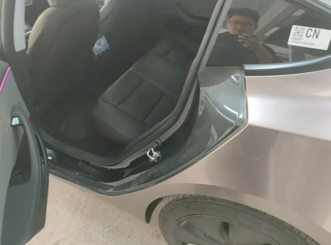 2025 Tesla Model 3 BEV 62.5KWH,autocango,china used car exporter,china ev exporter,chinese used car exporter,chinese used ev exporter