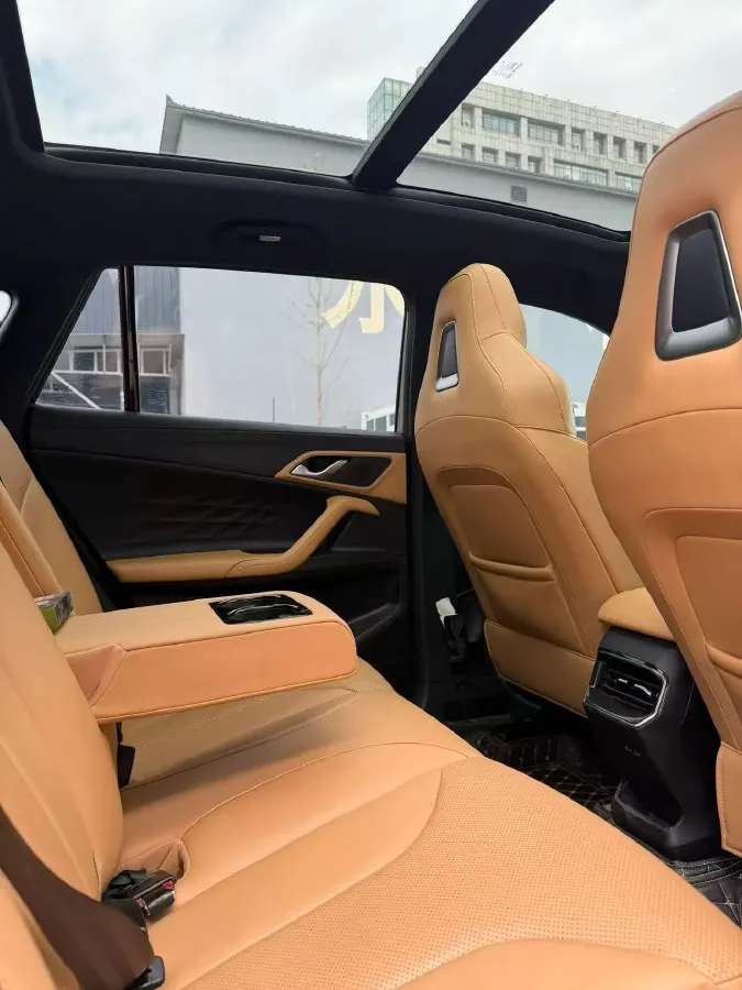 2023 Roewe RX5 1.5T 188HP L4 7DCT,autocango,china used car exporter,china ev exporter,chinese used car exporter,chinese used ev exporter