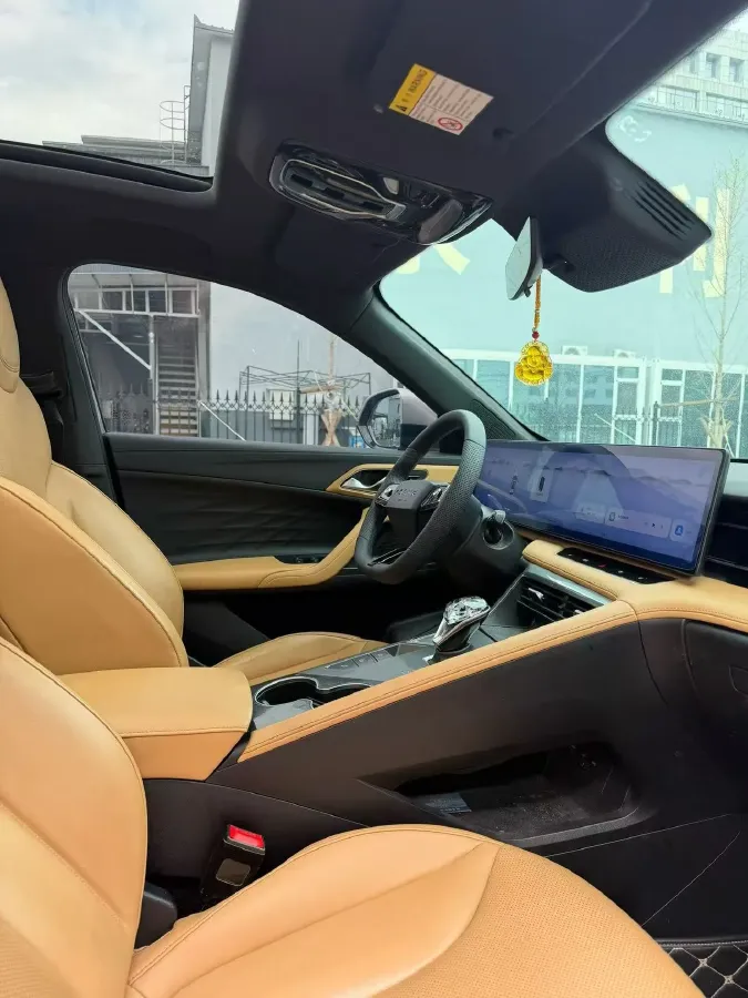 2023 Roewe RX5 1.5T 188HP L4 7DCT,autocango,china used car exporter,china ev exporter,chinese used car exporter,chinese used ev exporter