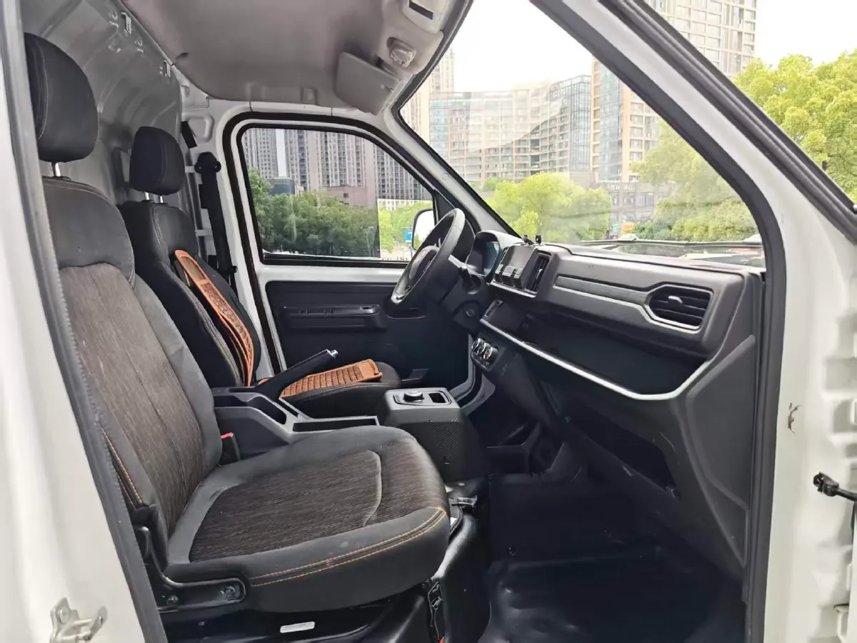 2022 Karry JiangTun BEV 41.86KWH,autocango,china used car exporter,china ev exporter,chinese used car exporter,chinese used ev exporter