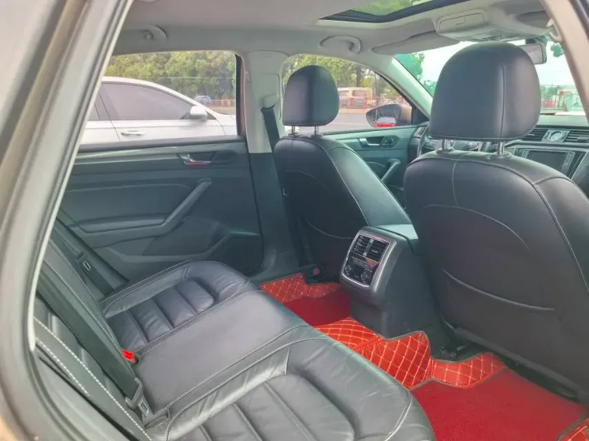 2016 Volkswagen Passat 1.8T 180HP L4 7DCT,autocango,china used car exporter,china ev exporter,chinese used car exporter,chinese used ev exporter