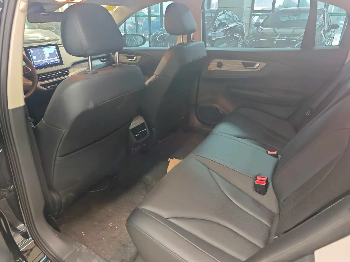 2023 HongQi E-QM5 BEV 74.9KWH,autocango,china used car exporter,china ev exporter,chinese used car exporter,chinese used ev exporter