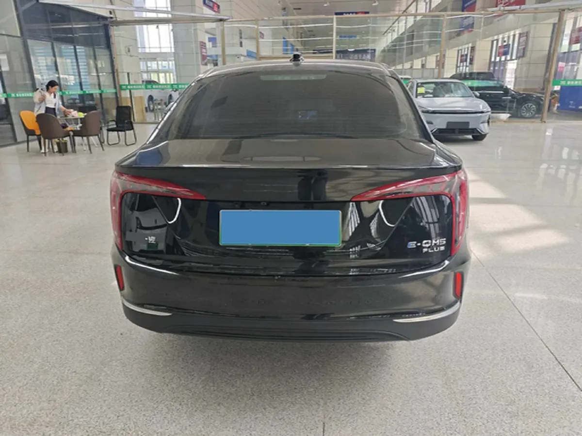 2023 HongQi E-QM5 BEV 74.9KWH,autocango,china used car exporter,china ev exporter,chinese used car exporter,chinese used ev exporter