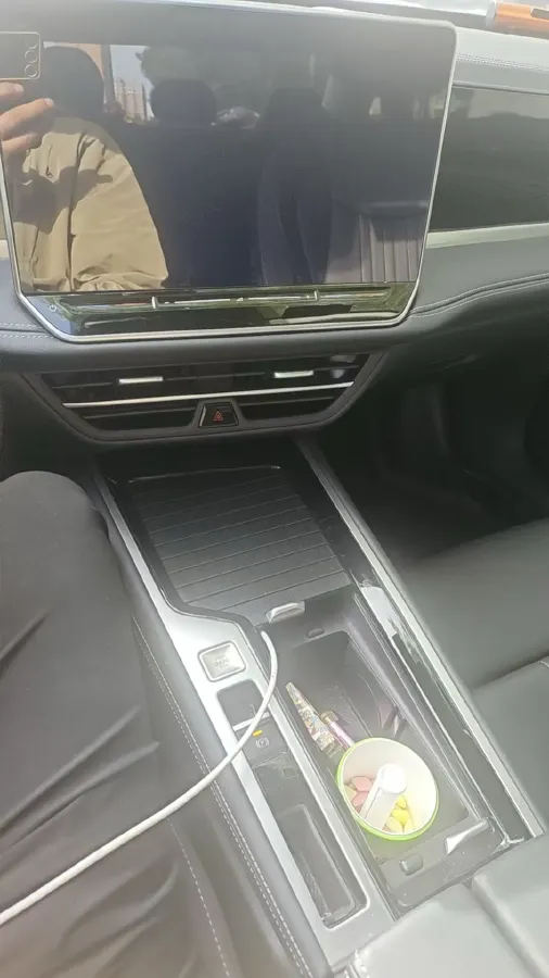 2024 Volkswagen Magotan 1.5T 160HP L4 7DCT,autocango,china used car exporter,china ev exporter,chinese used car exporter,chinese used ev exporter