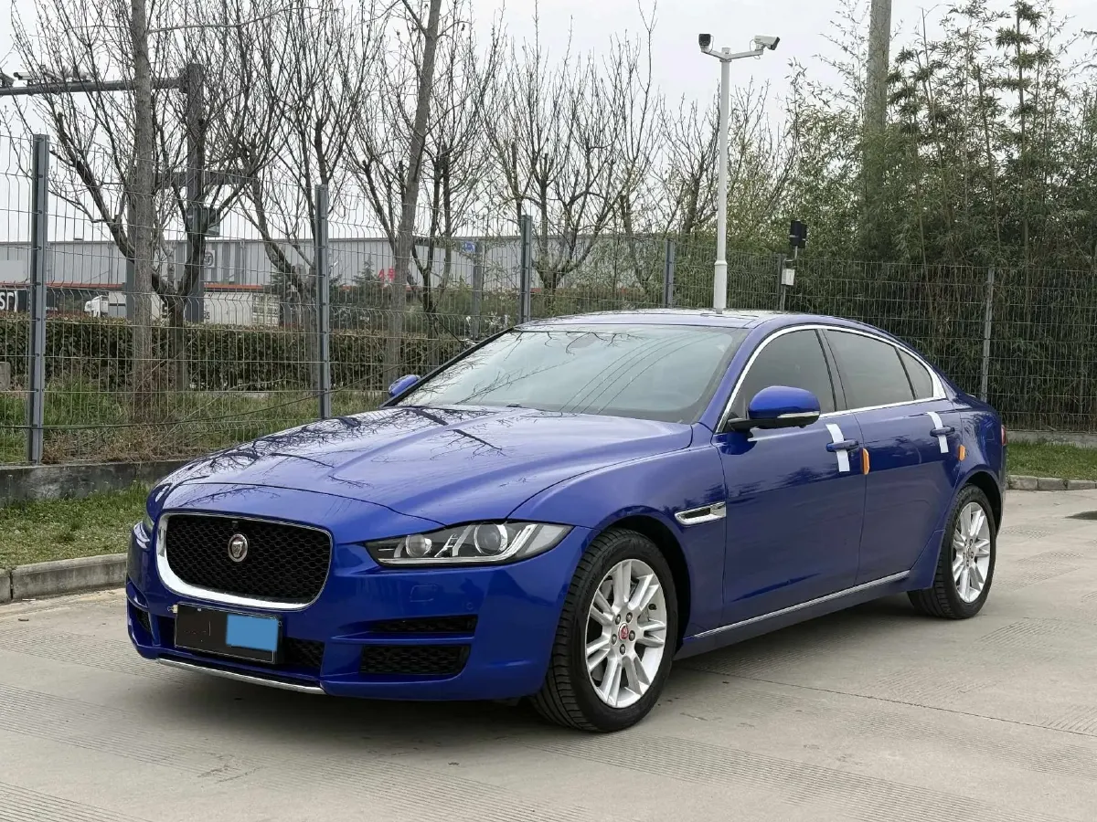 2018 Jaguar XEL 2.0T 200HP L4 8AT,autocango,china used car exporter,china ev exporter,chinese used car exporter,chinese used ev exporter