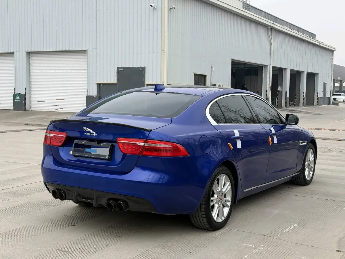 2018 Jaguar XEL 2.0T 200HP L4 8AT,autocango,china used car exporter,china ev exporter,chinese used car exporter,chinese used ev exporter