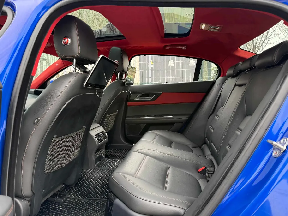 2018 Jaguar XEL 2.0T 200HP L4 8AT,autocango,china used car exporter,china ev exporter,chinese used car exporter,chinese used ev exporter