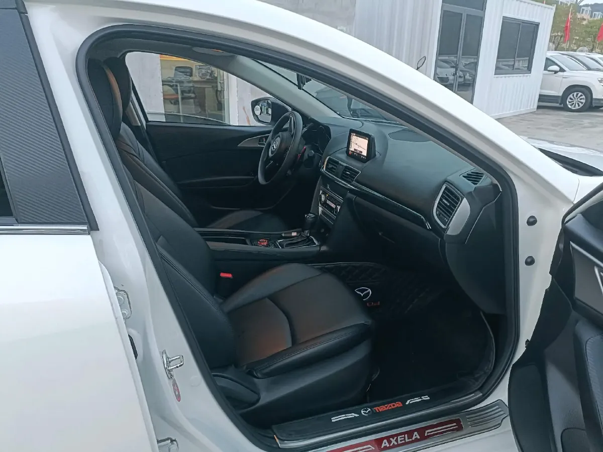 2019 Mazda 3 Axela 1.5L 117HP L4 6AT,autocango,china used car exporter,china ev exporter,chinese used car exporter,chinese used ev exporter