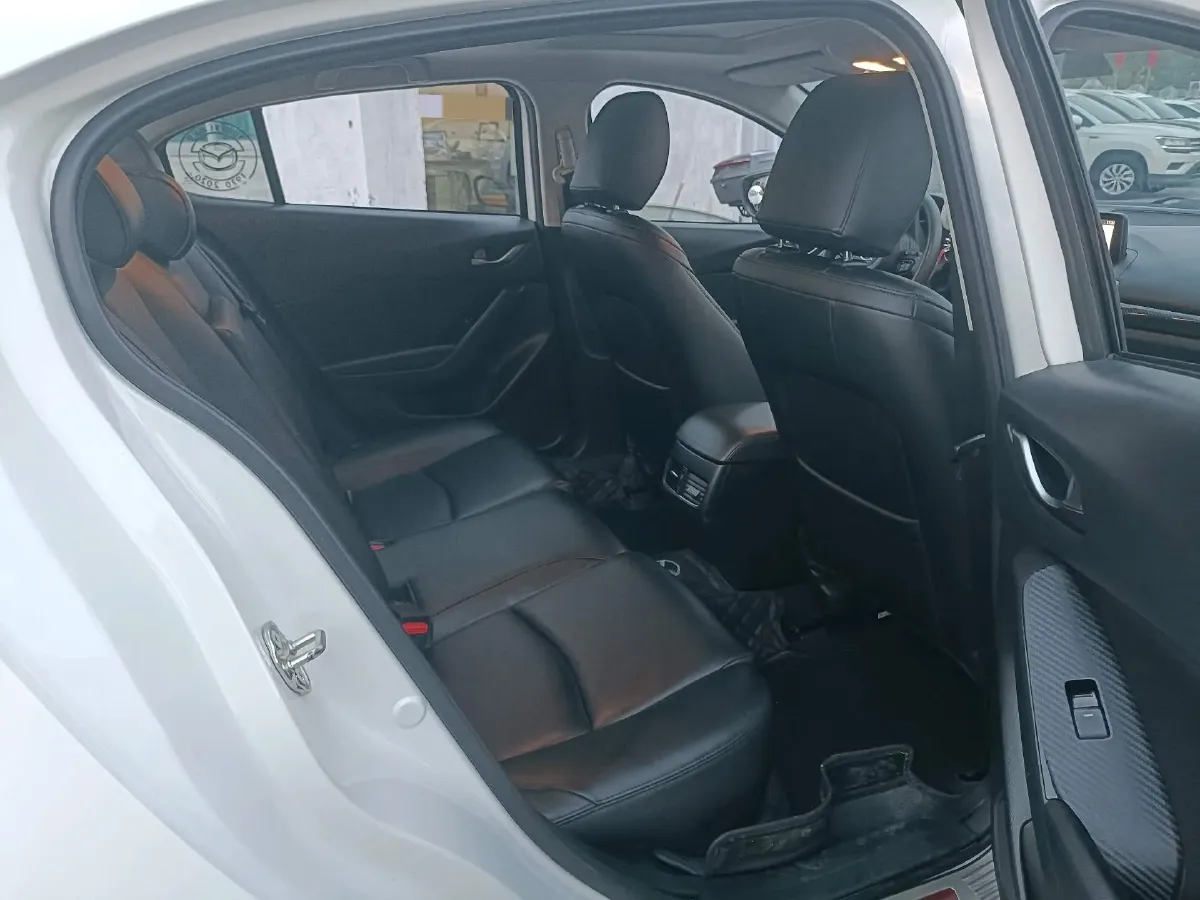 2019 Mazda 3 Axela 1.5L 117HP L4 6AT,autocango,china used car exporter,china ev exporter,chinese used car exporter,chinese used ev exporter