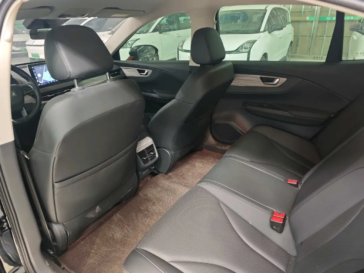 2023 HongQi E-QM5 BEV 82KWH,autocango,china used car exporter,china ev exporter,chinese used car exporter,chinese used ev exporter