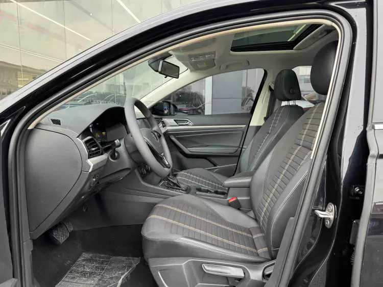 2021 Volkswagen Lavida 1.4T 150HP L4 7DCT,autocango,china used car exporter,china ev exporter,chinese used car exporter,chinese used ev exporter