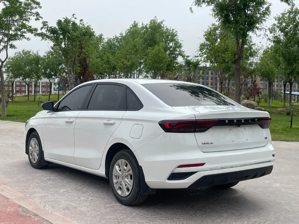 2023 Geely Emgrand 1.5L 127HP L4 5MT,autocango,china used car exporter,china ev exporter,chinese used car exporter,chinese used ev exporter