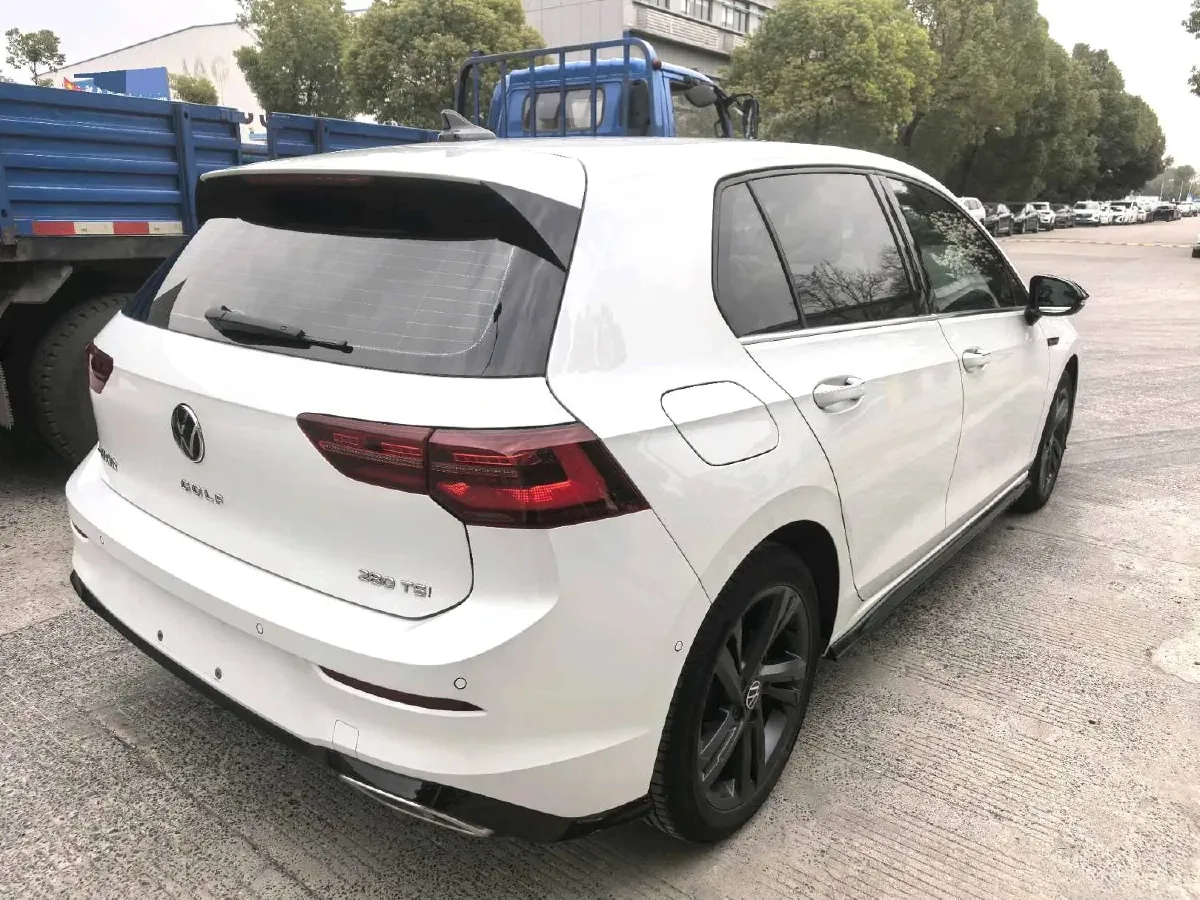 2023 Volkswagen Golf 1.4T 150HP L4 7DCT,autocango,china used car exporter,china ev exporter,chinese used car exporter,chinese used ev exporter