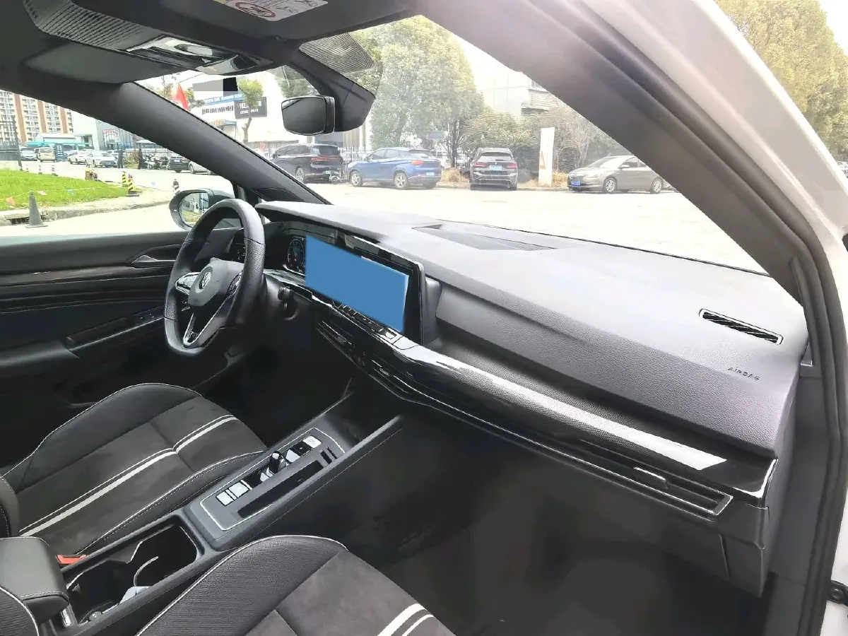 2023 Volkswagen Golf 1.4T 150HP L4 7DCT,autocango,china used car exporter,china ev exporter,chinese used car exporter,chinese used ev exporter