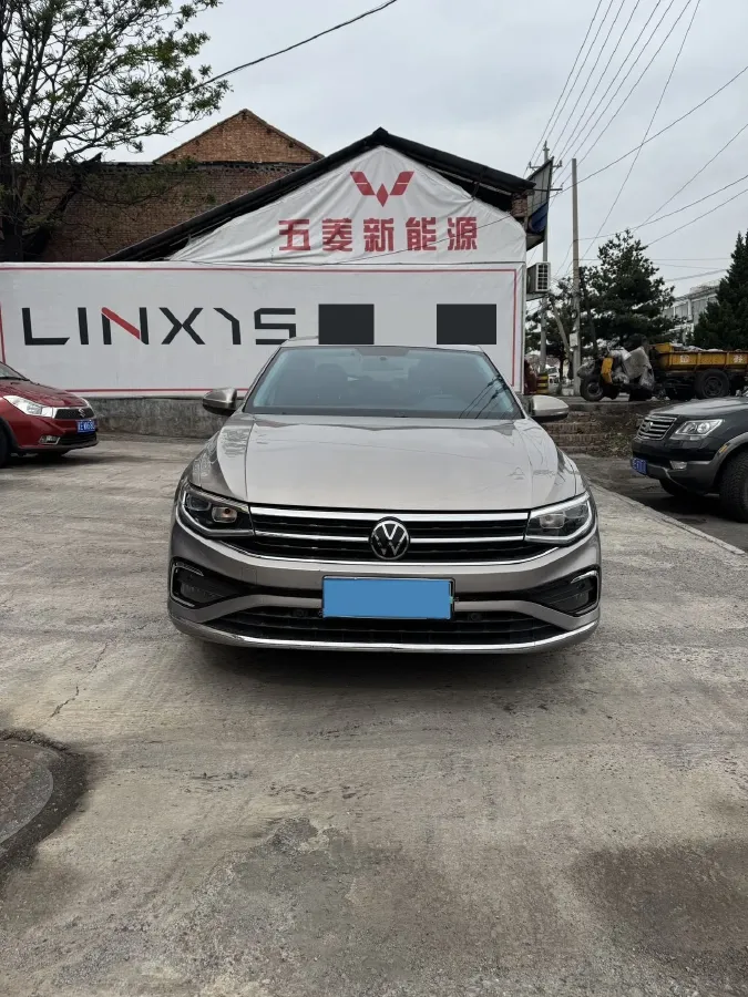 2023 Volkswagen Bora 1.2T 116HP L4 7DCT,autocango,china used car exporter,china ev exporter,chinese used car exporter,chinese used ev exporter