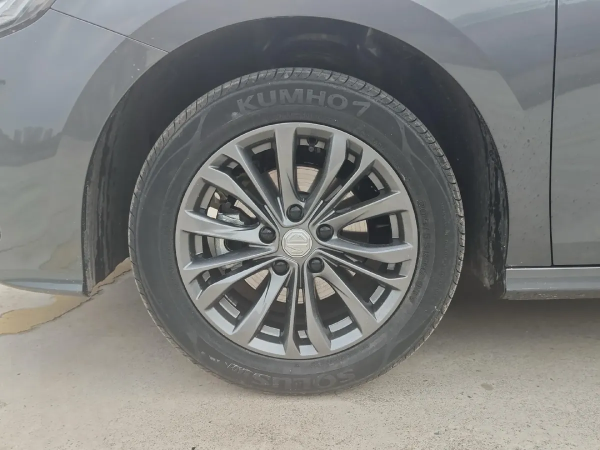 2023 MG 5 1.5L 129HP L4 5MT,autocango,china used car exporter,china ev exporter,chinese used car exporter,chinese used ev exporter