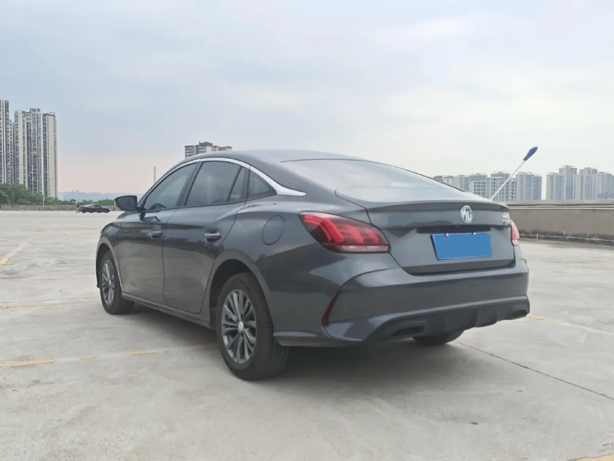 2023 MG 5 1.5L 129HP L4 5MT,autocango,china used car exporter,china ev exporter,chinese used car exporter,chinese used ev exporter