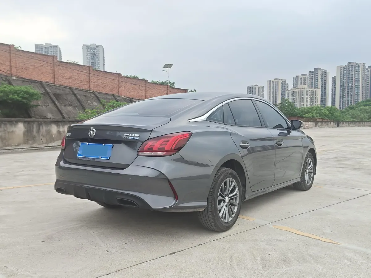 2023 MG 5 1.5L 129HP L4 5MT,autocango,china used car exporter,china ev exporter,chinese used car exporter,chinese used ev exporter