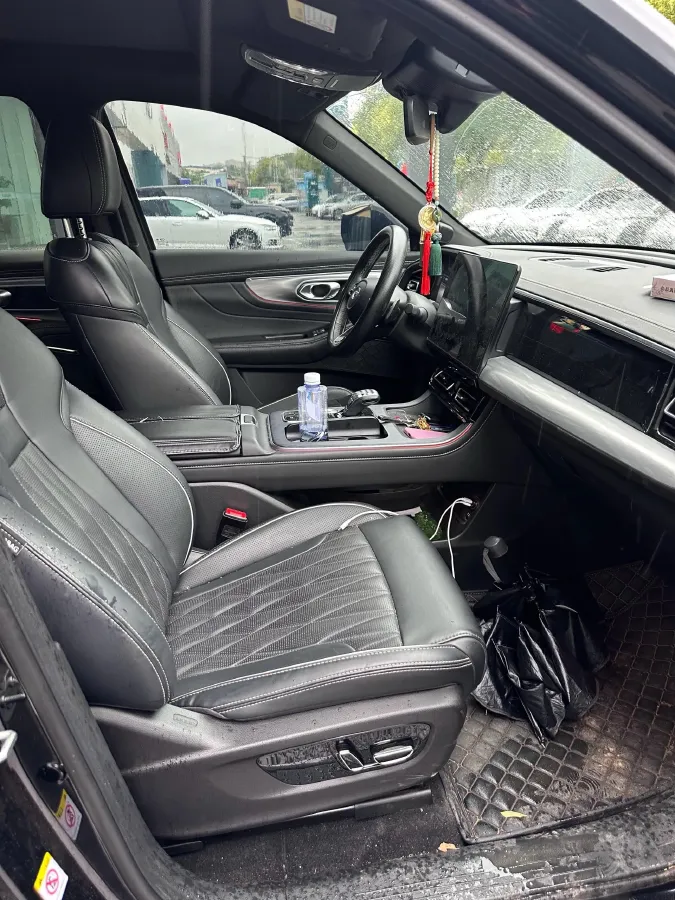 2022 GAC Trumpchi GS8 2.0T 252HP L4 8AT,autocango,china used car exporter,china ev exporter,chinese used car exporter,chinese used ev exporter