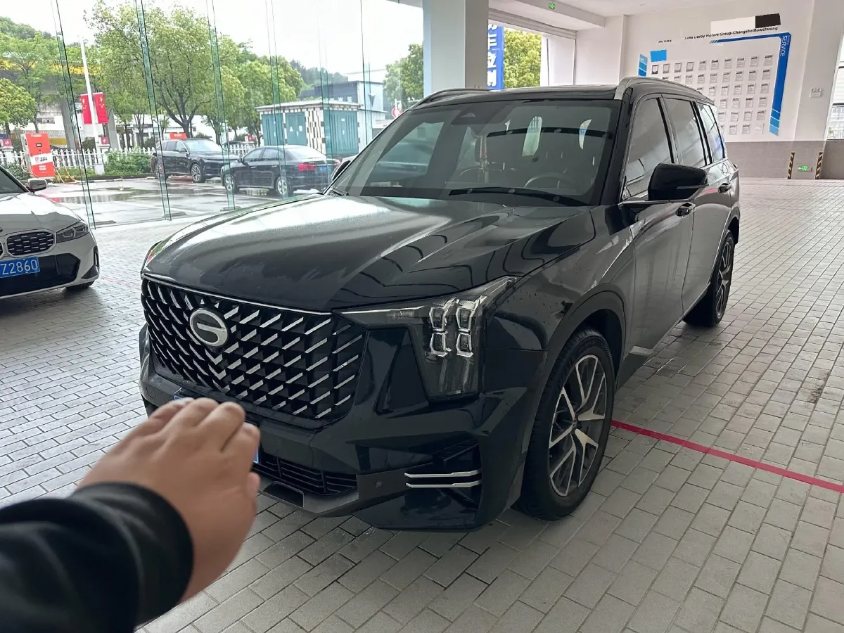 2022 GAC Trumpchi GS8 2.0T 252HP L4 8AT,autocango,china used car exporter,china ev exporter,chinese used car exporter,chinese used ev exporter