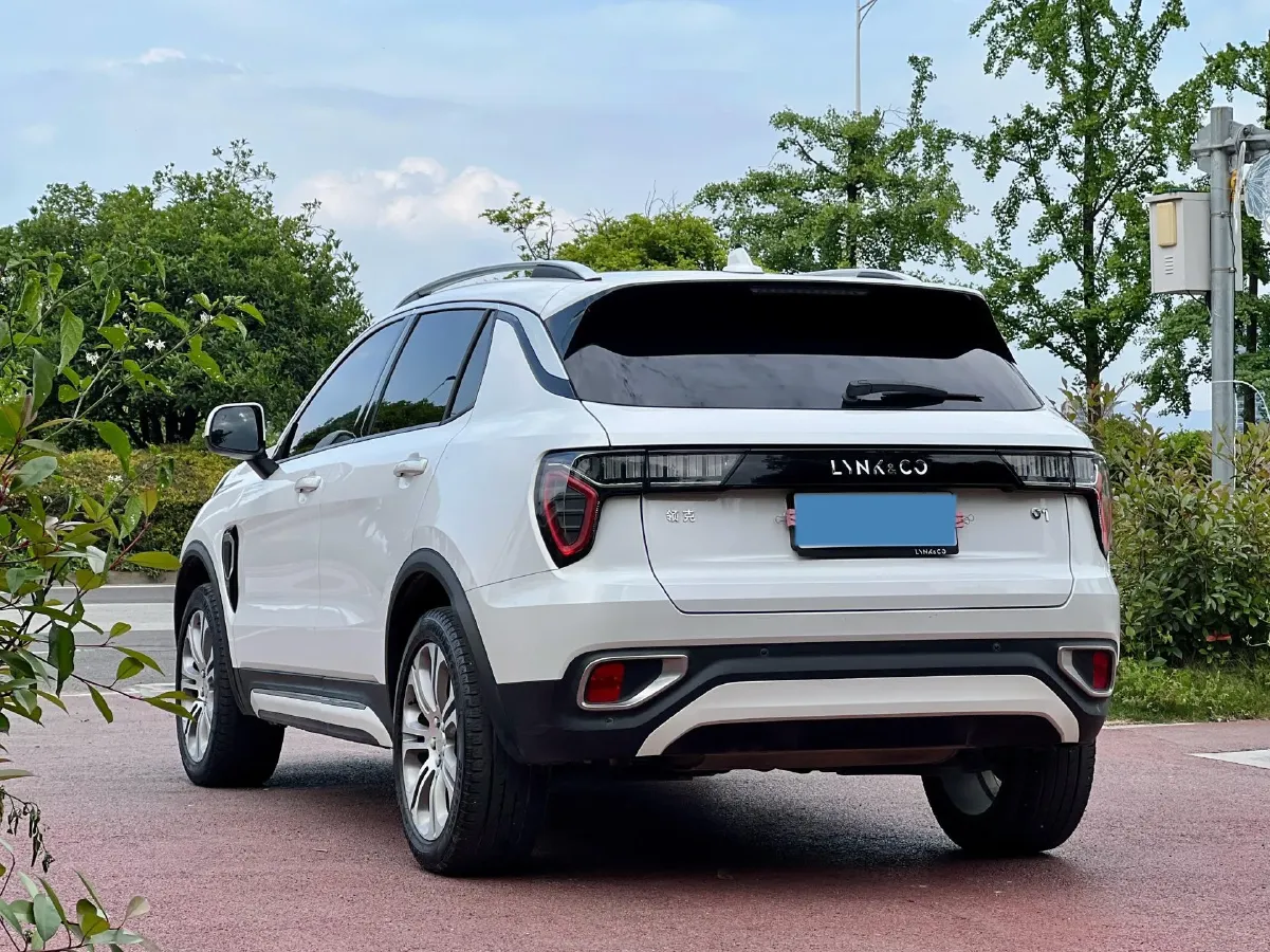 2019 LYNK&CO 01 2.0T 190HP L4 6AT,autocango,china used car exporter,china ev exporter,chinese used car exporter,chinese used ev exporter