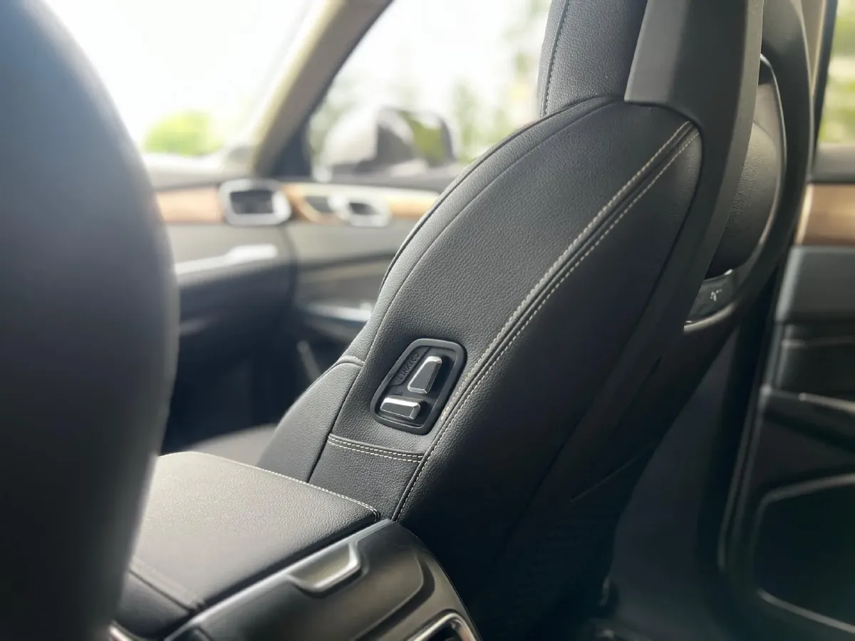 2019 LYNK&CO 01 2.0T 190HP L4 6AT,autocango,china used car exporter,china ev exporter,chinese used car exporter,chinese used ev exporter