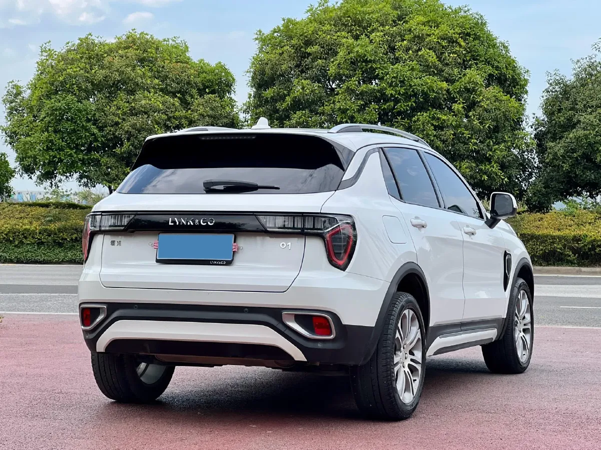2019 LYNK&CO 01 2.0T 190HP L4 6AT,autocango,china used car exporter,china ev exporter,chinese used car exporter,chinese used ev exporter