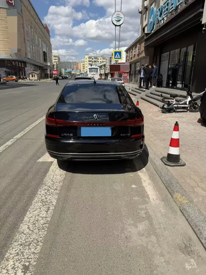 2023 Volkswagen Passat 2.0T 186HP L4 7DCT,autocango,china used car exporter,china ev exporter,chinese used car exporter,chinese used ev exporter