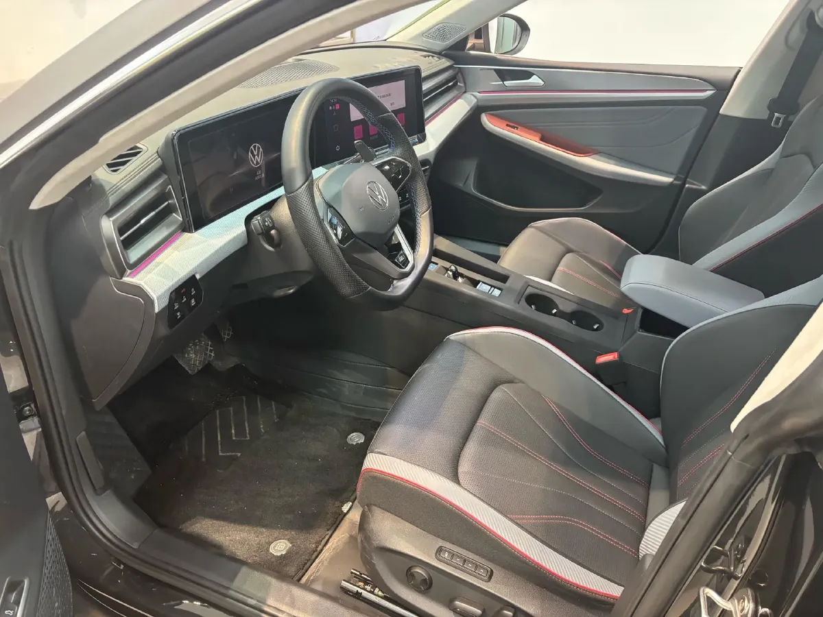 2025 Volkswagen Lamando 1.4T 150HP L4 7DCT,autocango,china used car exporter,china ev exporter,chinese used car exporter,chinese used ev exporter