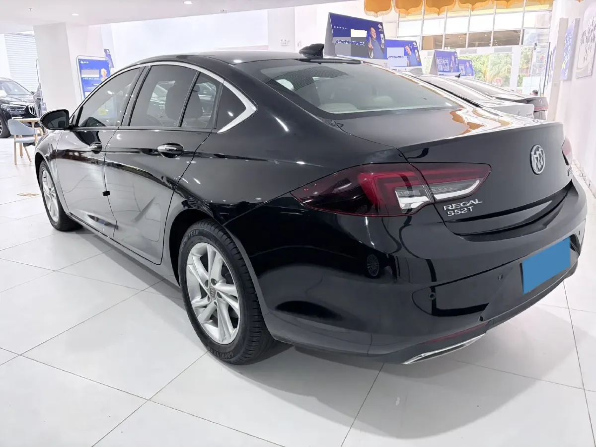 2022 Buick Regal 1.5T 169HP L4 9AT,autocango,china used car exporter,china ev exporter,chinese used car exporter,chinese used ev exporter