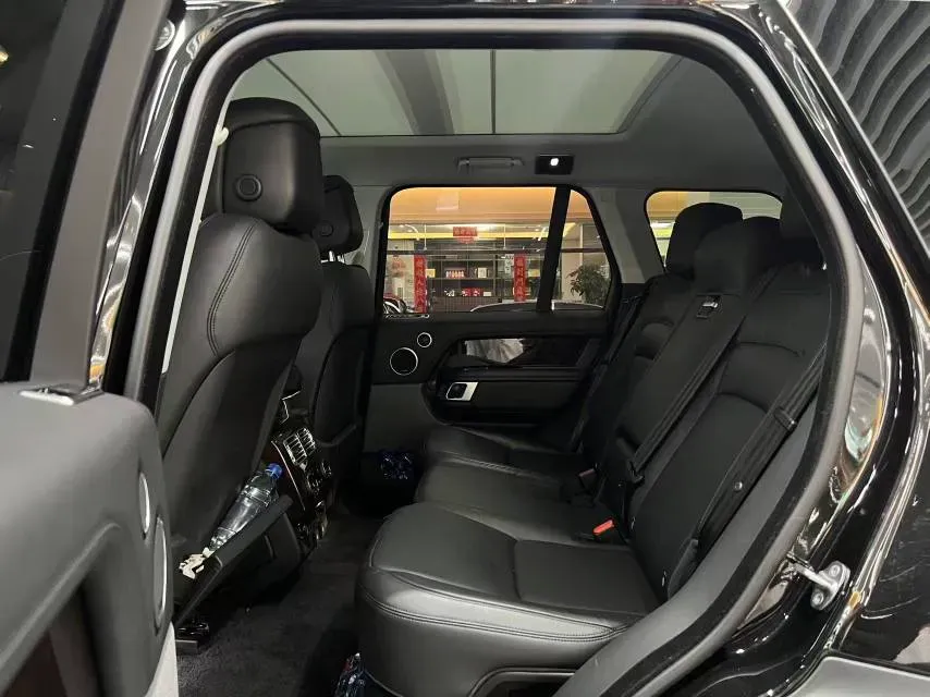 2021 Land Rover Range Rover 3.0T 360HP L6 8AT,autocango,china used car exporter,china ev exporter,chinese used car exporter,chinese used ev exporter