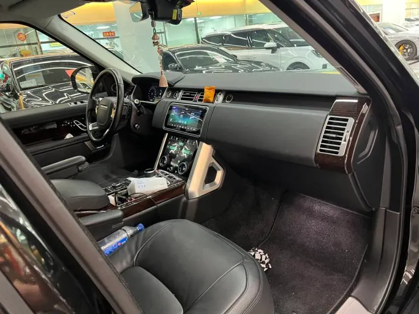 2021 Land Rover Range Rover 3.0T 360HP L6 8AT,autocango,china used car exporter,china ev exporter,chinese used car exporter,chinese used ev exporter