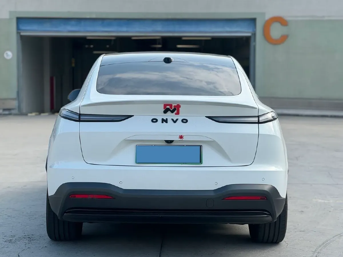 2024 IM L6 BEV 75KWH,autocango,china used car exporter,china ev exporter,chinese used car exporter,chinese used ev exporter