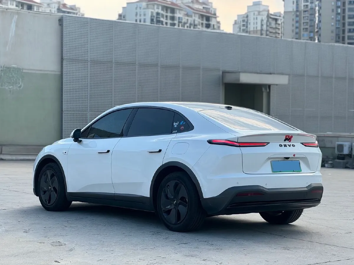 2024 IM L6 BEV 75KWH,autocango,china used car exporter,china ev exporter,chinese used car exporter,chinese used ev exporter