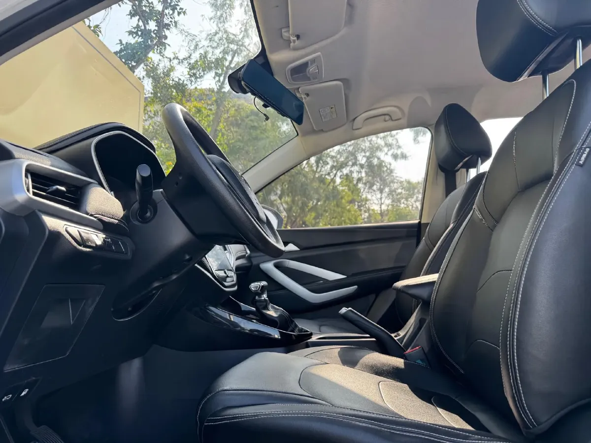 2020 BaoJun RC-5 1.5T 147HP L4 CVT,autocango,china used car exporter,china ev exporter,chinese used car exporter,chinese used ev exporter