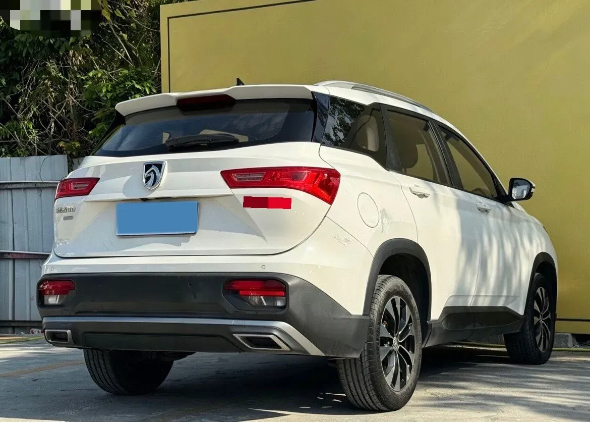 2020 BaoJun RC-5 1.5T 147HP L4 CVT,autocango,china used car exporter,china ev exporter,chinese used car exporter,chinese used ev exporter