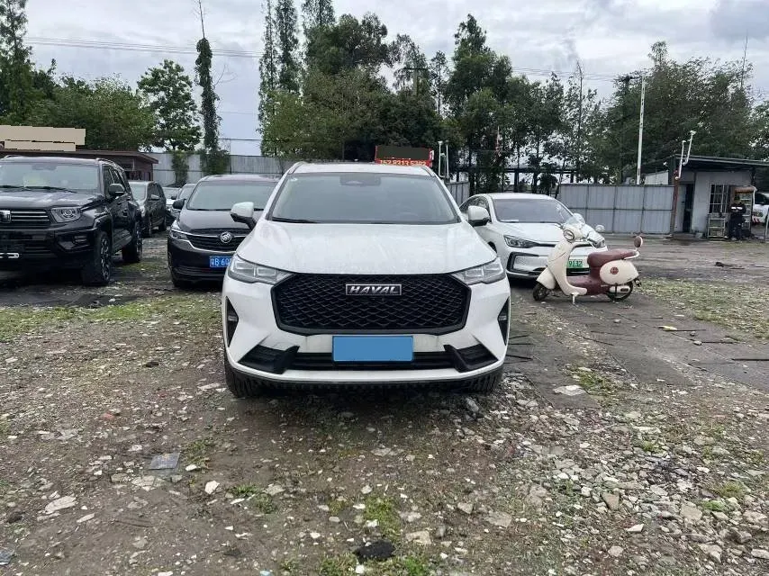 2021 Haval H6 2.0T 211HP L4 7DCT,autocango,china used car exporter,china ev exporter,chinese used car exporter,chinese used ev exporter