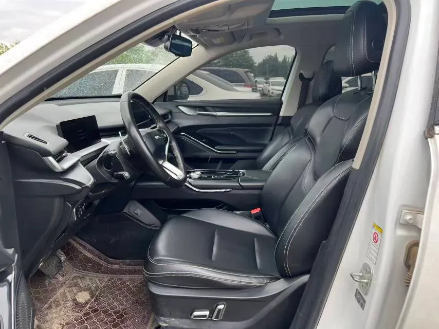 2021 Haval H6 2.0T 211HP L4 7DCT,autocango,china used car exporter,china ev exporter,chinese used car exporter,chinese used ev exporter